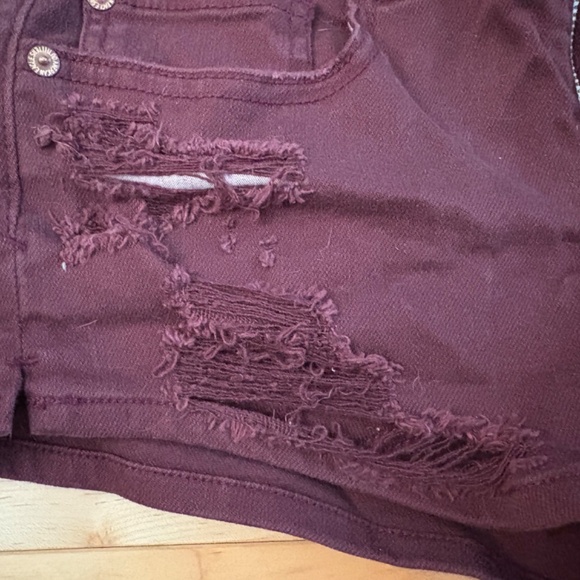 American Eagle Outfitters Shortie Burgundy Shorts Size 6 - Picture 6 of 9